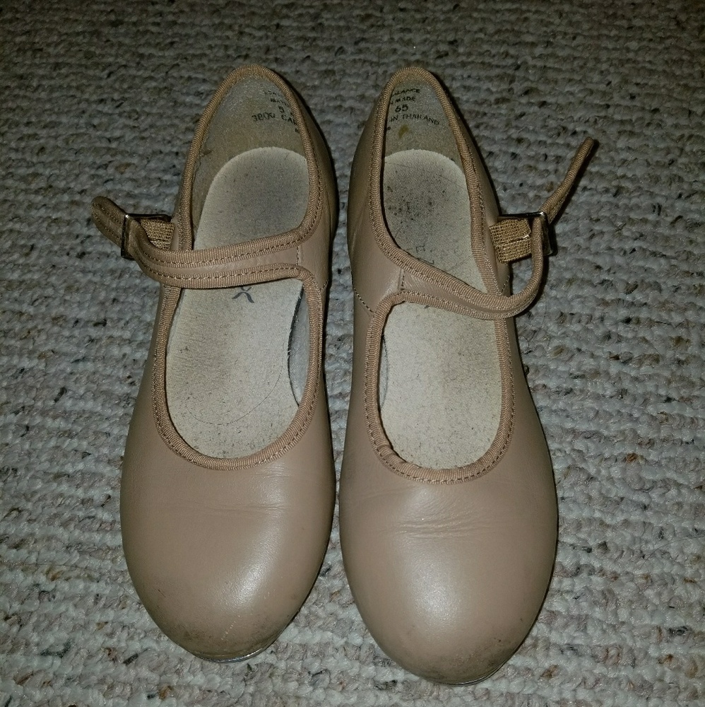 Girls Capezio tap shoes
